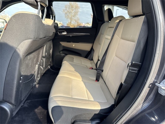 Jeep Grand Cherokee Vehicle Full-screen Gallery Image 28