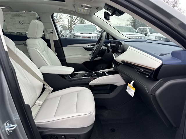 Buick Envision Vehicle Full-screen Gallery Image 25