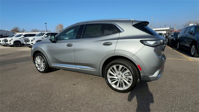 Buick Envision Vehicle Full-screen Gallery Image 06