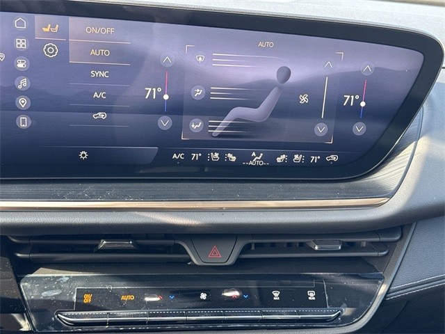 Buick Envision Vehicle Full-screen Gallery Image 19