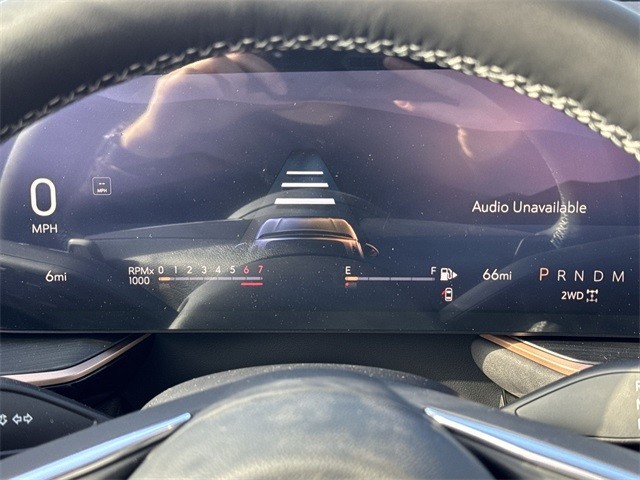 Buick Envision Vehicle Full-screen Gallery Image 15