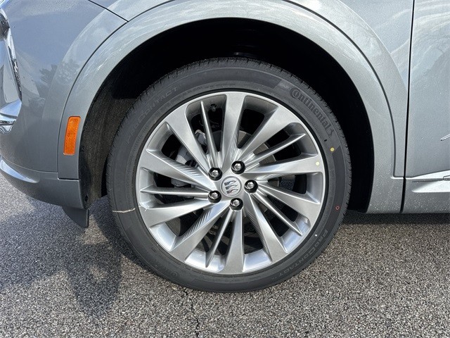 Buick Envision Vehicle Full-screen Gallery Image 10