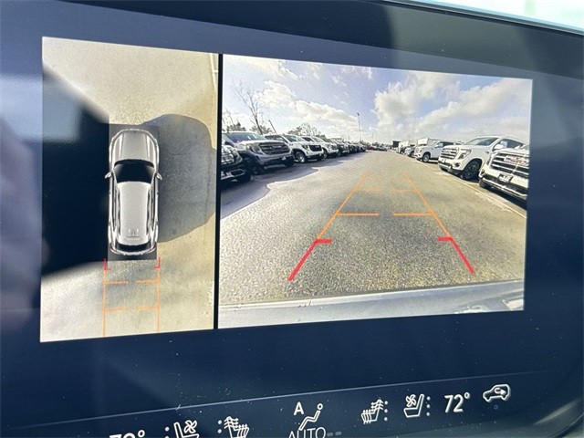 Buick Envision Vehicle Full-screen Gallery Image 17