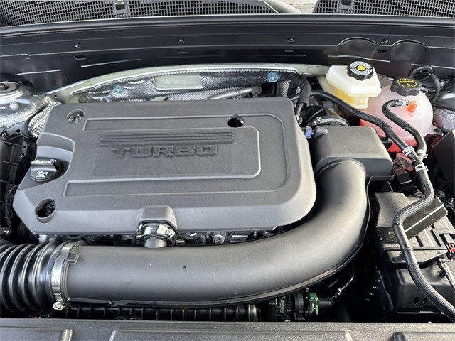 Buick Envision Vehicle Full-screen Gallery Image 26