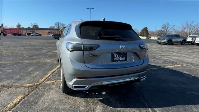 Buick Envision Vehicle Full-screen Gallery Image 07