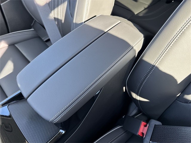 Buick Envision Vehicle Full-screen Gallery Image 21