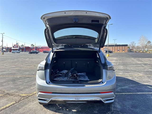 Buick Envision Vehicle Full-screen Gallery Image 24