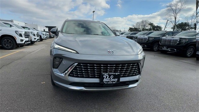 Buick Envision Vehicle Full-screen Gallery Image 03