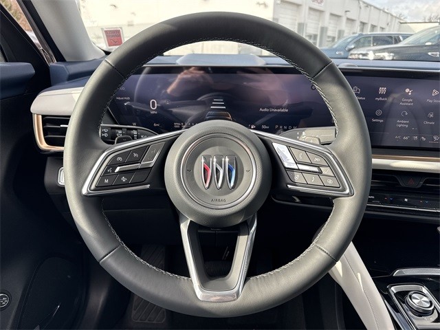 Buick Envision Vehicle Full-screen Gallery Image 14