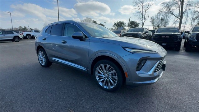 Buick Envision Vehicle Full-screen Gallery Image 02