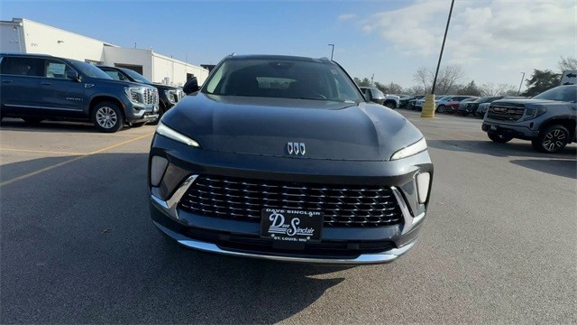 Buick Envision Vehicle Full-screen Gallery Image 03