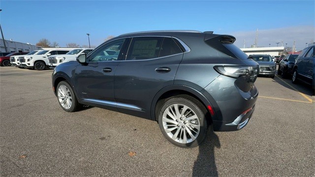 Buick Envision Vehicle Full-screen Gallery Image 06