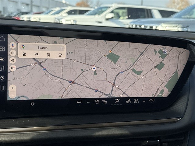 Buick Envision Vehicle Full-screen Gallery Image 18