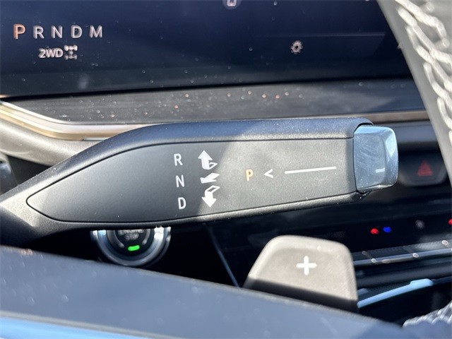 Buick Envision Vehicle Full-screen Gallery Image 20