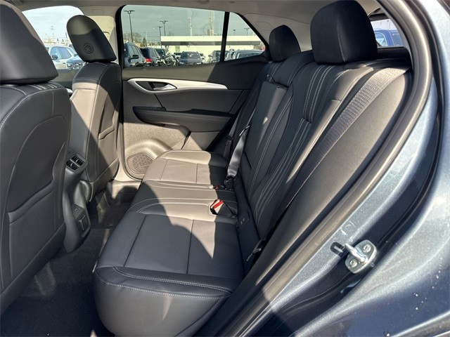 Buick Envision Vehicle Full-screen Gallery Image 23