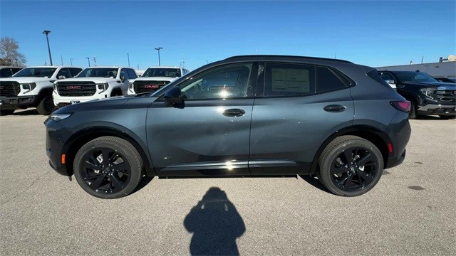 Buick Envision Vehicle Full-screen Gallery Image 05