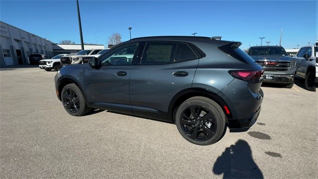 Buick Envision Vehicle Full-screen Gallery Image 06