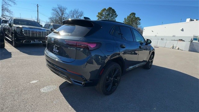 Buick Envision Vehicle Full-screen Gallery Image 08