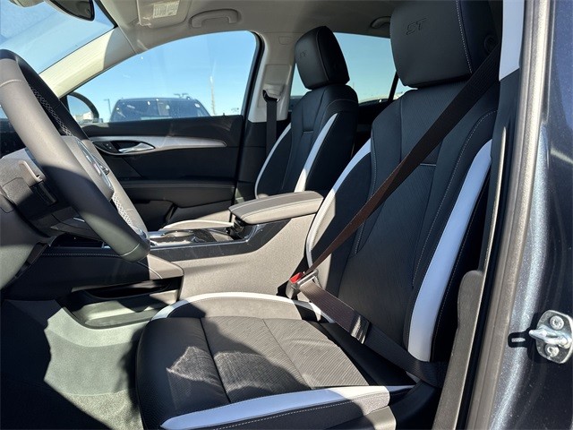 Buick Envision Vehicle Full-screen Gallery Image 11