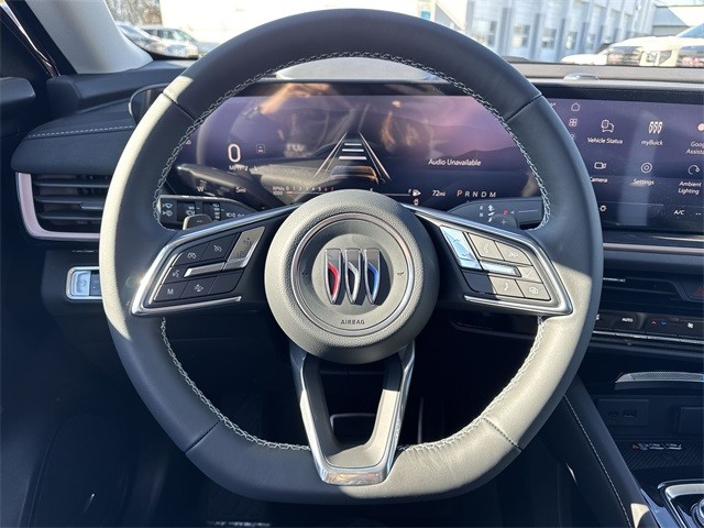 Buick Envision Vehicle Full-screen Gallery Image 14