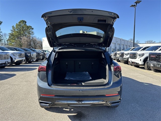 Buick Envision Vehicle Full-screen Gallery Image 23