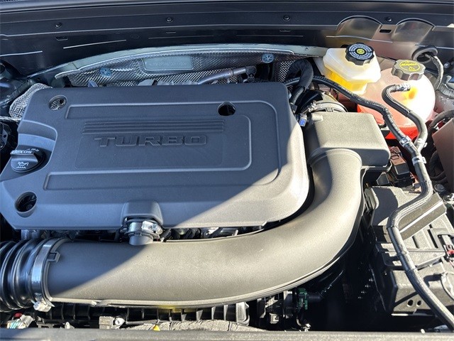 Buick Envision Vehicle Full-screen Gallery Image 26