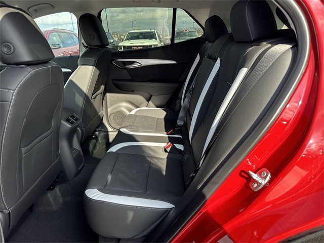 Buick Envision Vehicle Full-screen Gallery Image 22