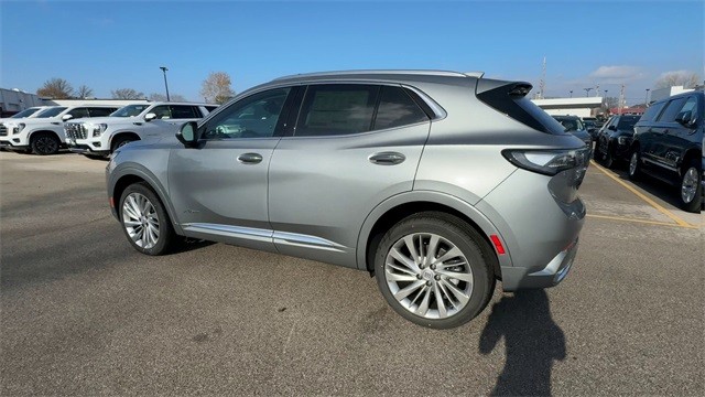 Buick Envision Vehicle Full-screen Gallery Image 06