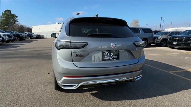 Buick Envision Vehicle Full-screen Gallery Image 07