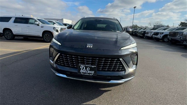 Buick Envision Vehicle Full-screen Gallery Image 03