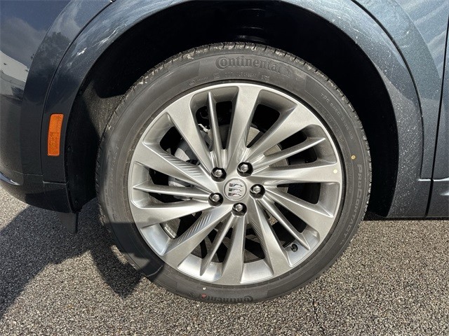 Buick Envision Vehicle Full-screen Gallery Image 10