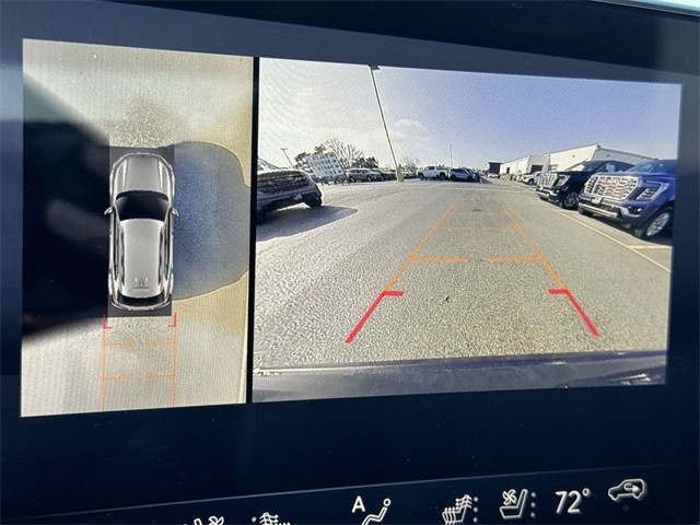 Buick Envision Vehicle Full-screen Gallery Image 17