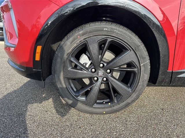 Buick Envision Vehicle Full-screen Gallery Image 10