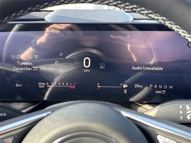 Buick Envision Vehicle Full-screen Gallery Image 15