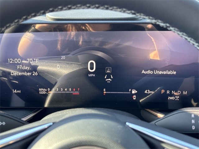 Buick Envision Vehicle Full-screen Gallery Image 15