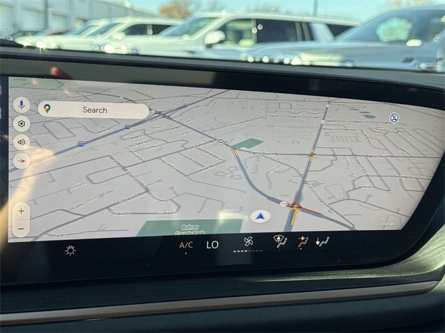 Buick Envision Vehicle Full-screen Gallery Image 18