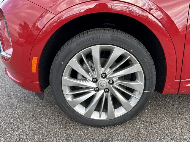 Buick Envision Vehicle Full-screen Gallery Image 10