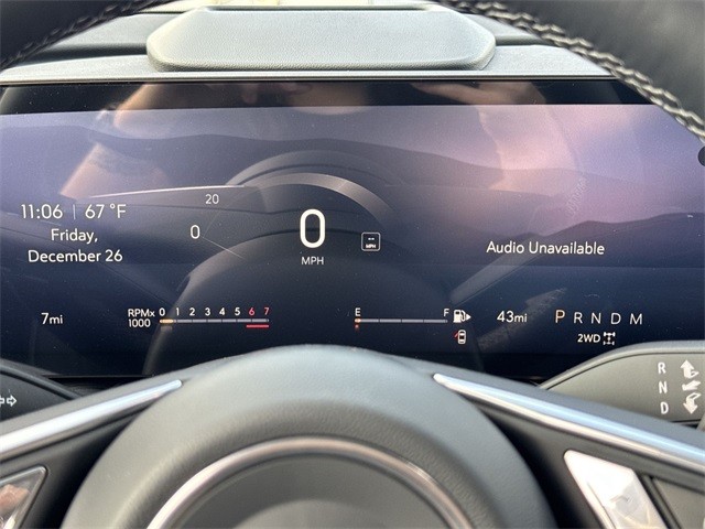 Buick Envision Vehicle Full-screen Gallery Image 15