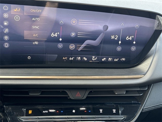 Buick Envision Vehicle Full-screen Gallery Image 19