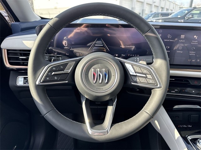 Buick Envision Vehicle Full-screen Gallery Image 14