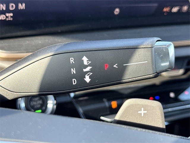 Buick Envision Vehicle Full-screen Gallery Image 20