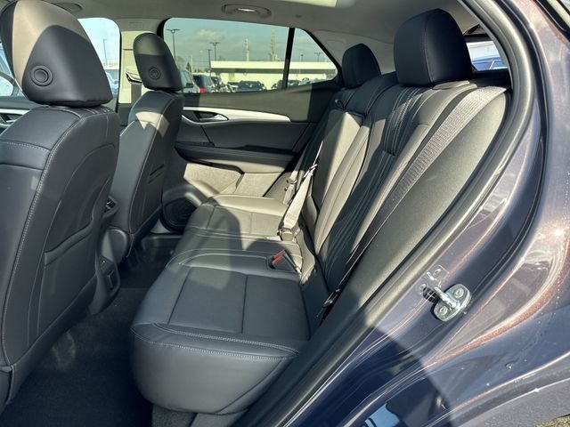 Buick Envision Vehicle Full-screen Gallery Image 23