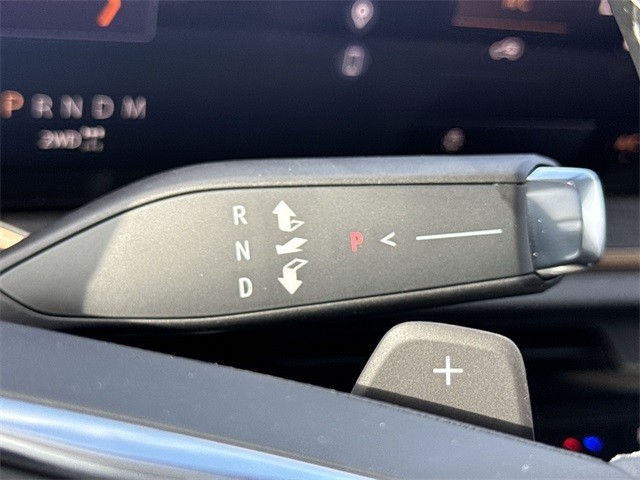 Buick Envision Vehicle Full-screen Gallery Image 20