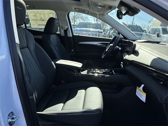 Buick Envision Vehicle Full-screen Gallery Image 25