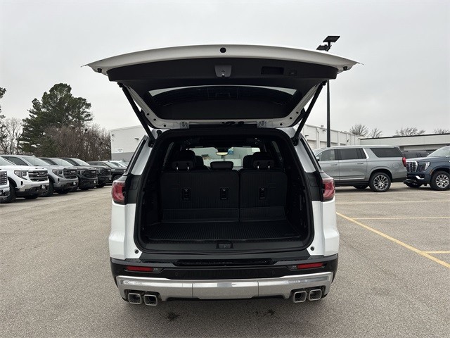 GMC Acadia Vehicle Full-screen Gallery Image 25