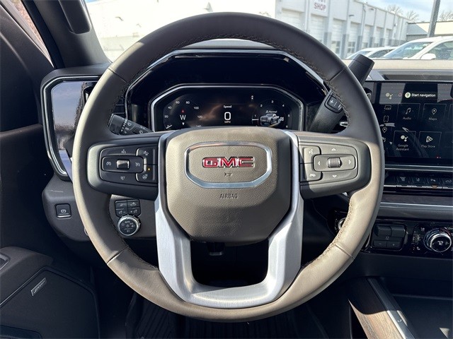 GMC Sierra 2500HD Vehicle Full-screen Gallery Image 14