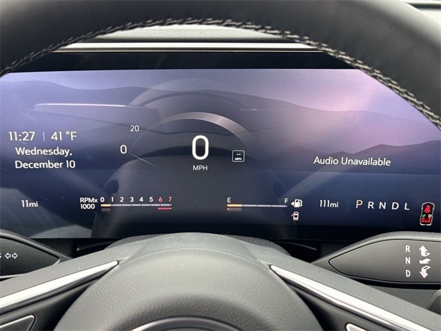 Buick Enclave Vehicle Full-screen Gallery Image 15