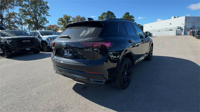 Buick Envision Vehicle Full-screen Gallery Image 08