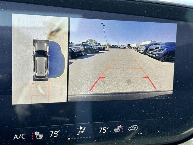 Buick Envision Vehicle Full-screen Gallery Image 17