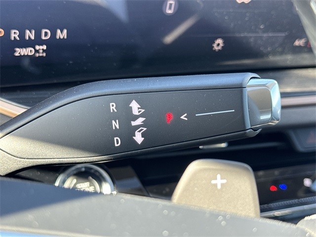 Buick Envision Vehicle Full-screen Gallery Image 20